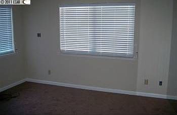 1st image of 2545 Roosevelt Ave