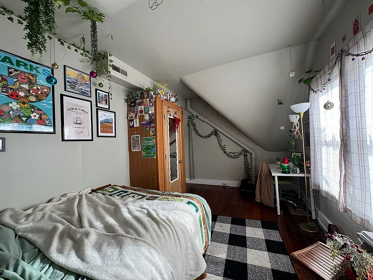 2441 Ohio Ave — Photo 12