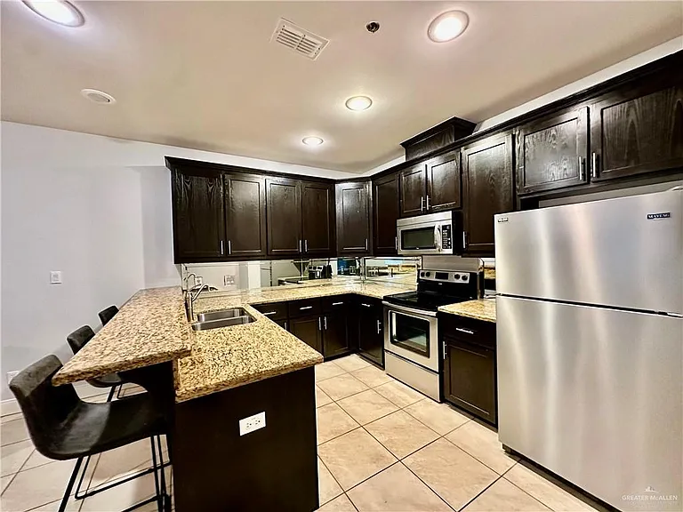 1412 Keeton Ave #9 — Photo 8