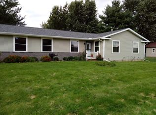 N6702 University Rd, Elkhorn, WI 53121