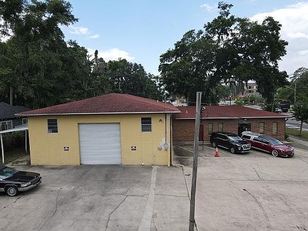 1st image of 4229 N Main St