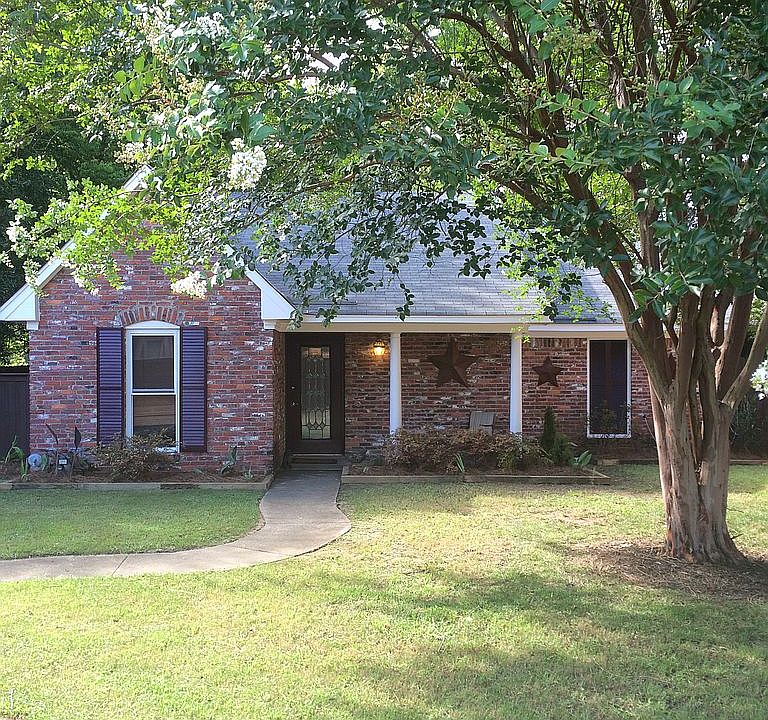 1st image of 6005 Bolingbrook Dr