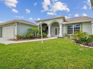 10713 Magrath Ln, New Port Richey, FL 34654