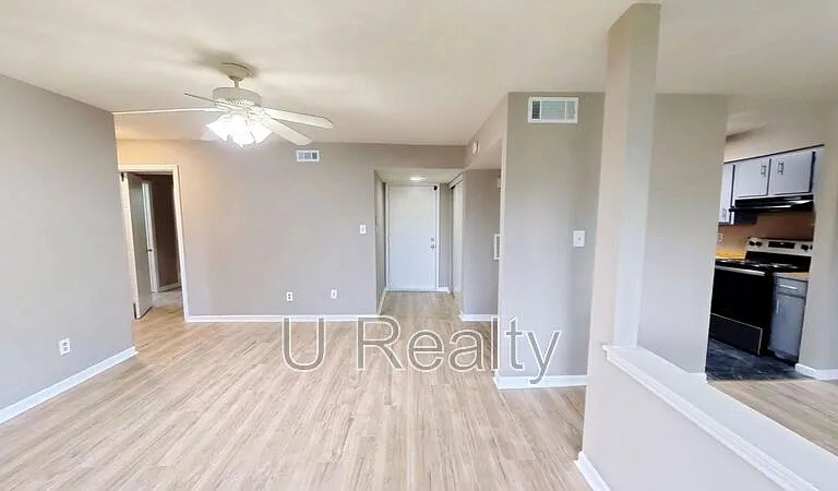 11139 Harrowfield Rd — Photo 3