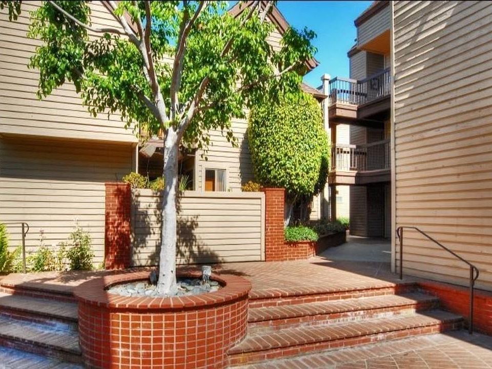 1st image of 835 S Lucerne Blvd APT 308