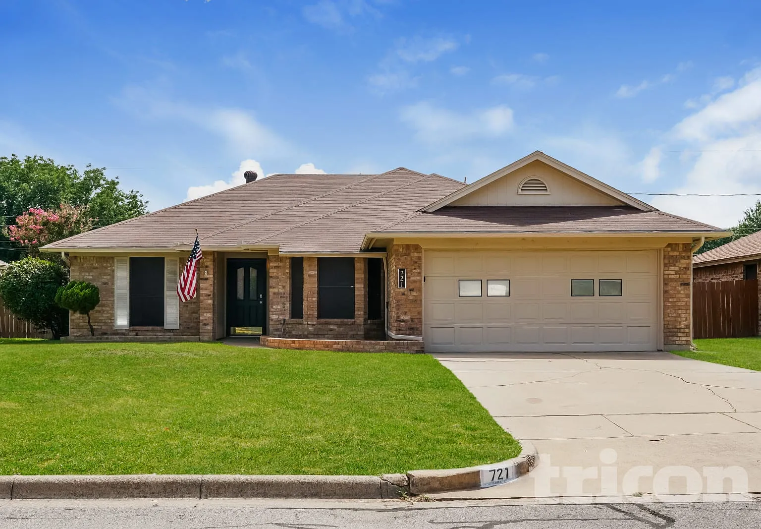 721 Parkview Drive Burleson TX — Photo 1