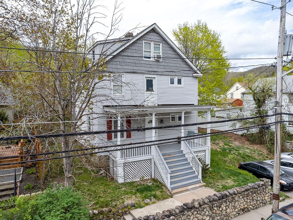 1st image of 5 Fostoria St #1
