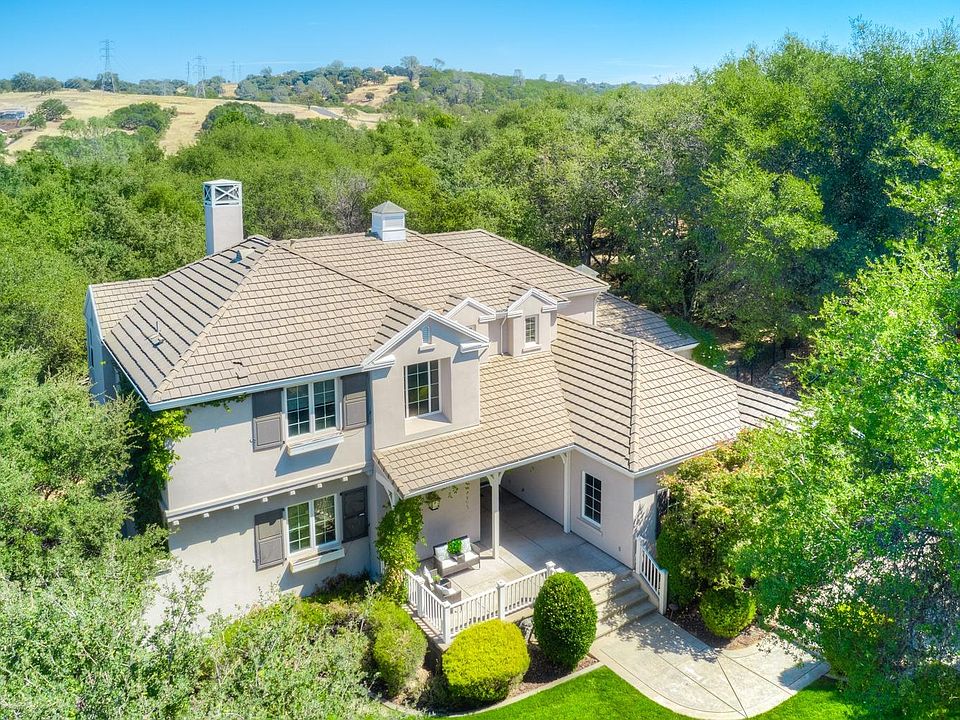1st image of 401 Borra Ct