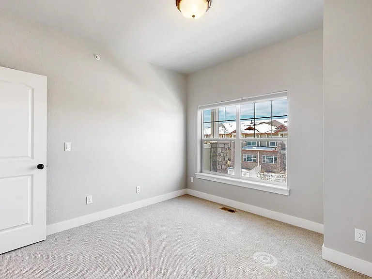 4902 Northern Lights Dr #F — Photo 15