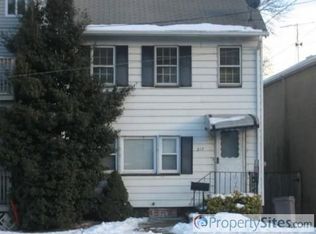 217 Valley Rd, Clifton, NJ 07013