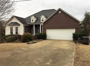 913 Mallard Lake Dr, Baldwyn, MS 38824