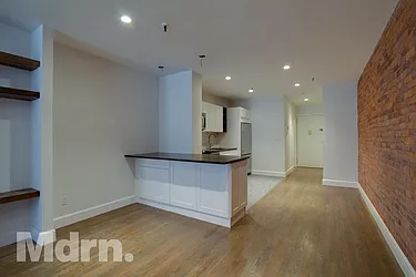 Rented by Mdrn Residential