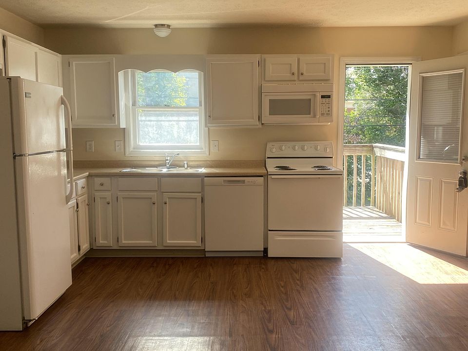 1st image of 1717 Oshea St #C