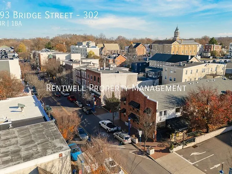 193 Bridge St #302 — Photo 21