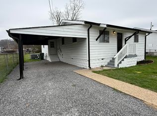 1206 Logan Ave, Rossville, GA 30741