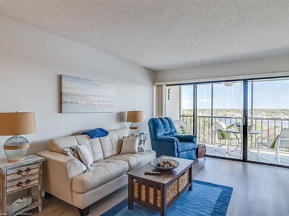 3rd image of 121 Country Club Dr Unit 802