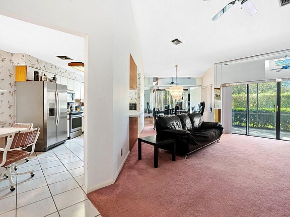 5th image of 9362 N Chelsea Drive