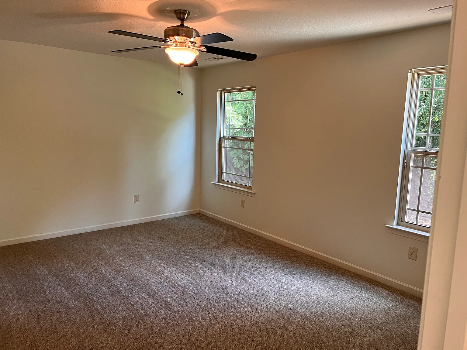 3 bed, 1650 sqft, $1,775 — Photo 1