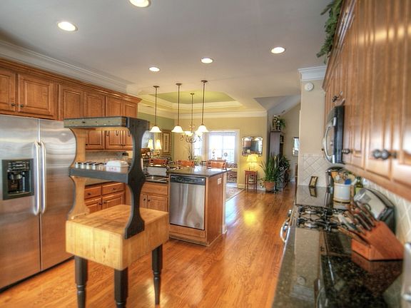 View2KItchen&BrkfstNook