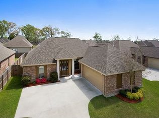 5707 Parkknoll Place Dr, Baton Rouge, LA 70816