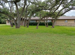 303 Country Estates Dr, San Marcos, TX 78666