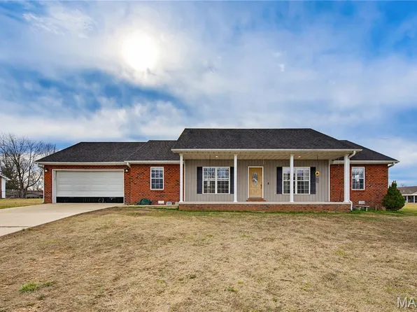 8 Summerfield Est, Doniphan, MO 63935