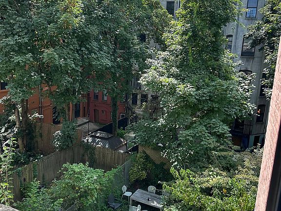 4th image of 524 W 149th St #2