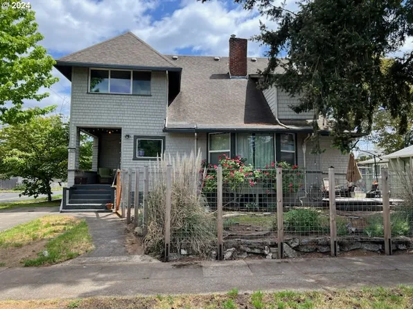 4504 SE 65th Ave, Portland, OR 97206