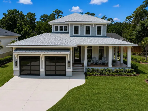 58 E Wayfinder Lane, Hampstead, NC 28443
