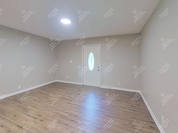 4th image of 8024 S Benton Ave