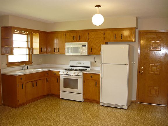 5th image of 3510 Eagle Ct