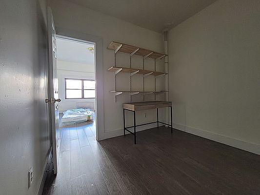 3rd image of 298 15th St APT 1L