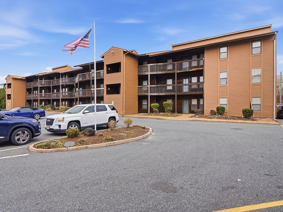 1st image of 8530 Tidewater Dr