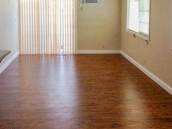 3rd image of 885 Branham Ln APT 1
