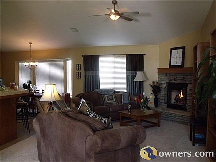 Greatroom Living/Dining