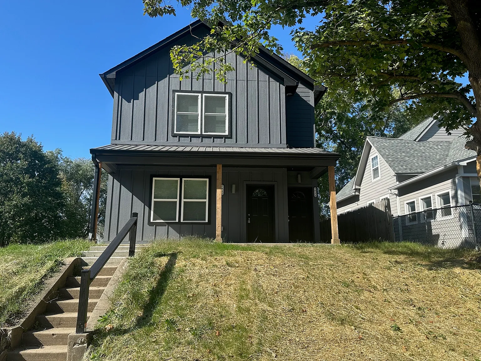 2612 Boulevard Pl Unit B photo 1