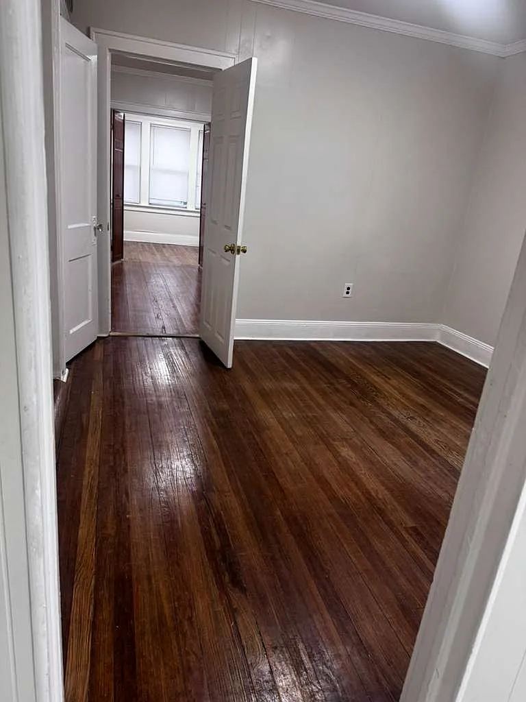 Building Photo - 535 Lowe Ave #1