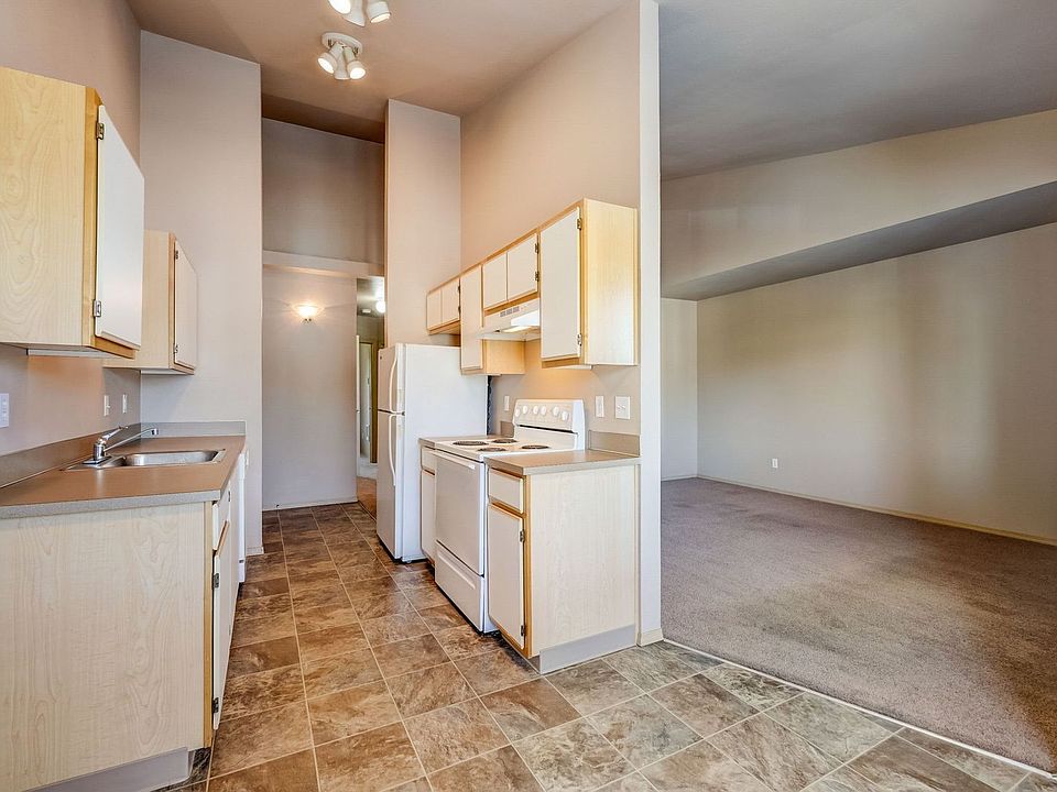 2nd image of 1900 Madras St SE #2028