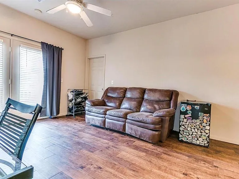 2200 Classen Blvd #13114 — Photo 4