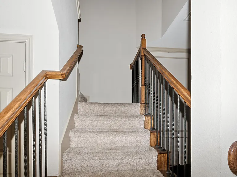 3905 Vista Mar Dr — Photo 11