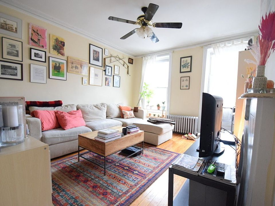 1st image of 589 Carroll St #2