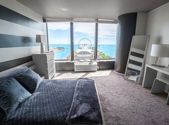 5th image of 505 N Lake Shore Dr APT 1306