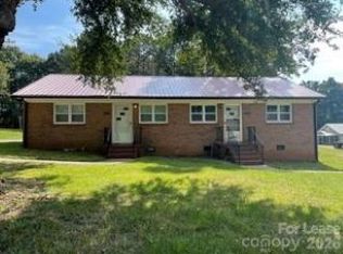 2738 Baker St #1, Claremont, NC 28610