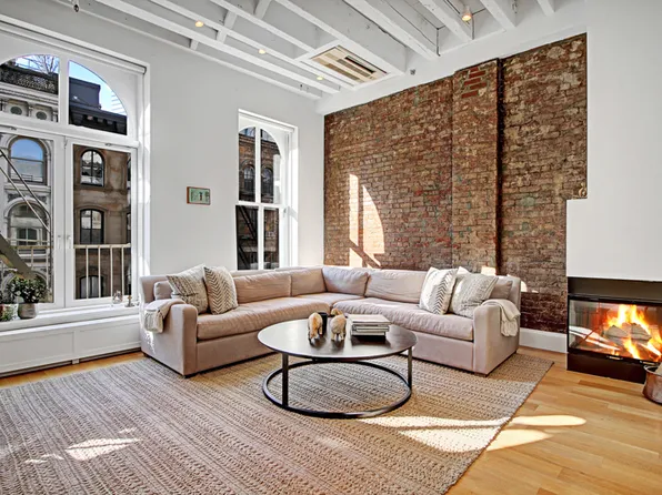 119 Chambers Street image 2 of 22