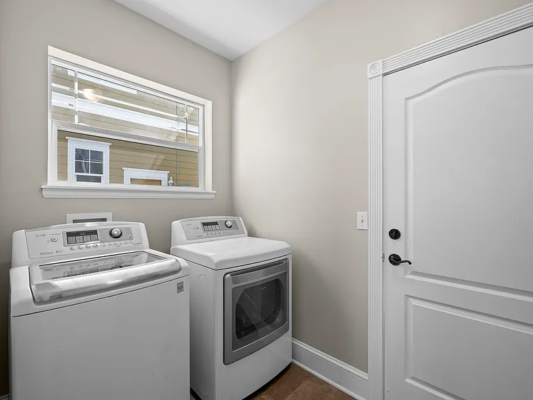 3741 Florentine Dr — Photo 14