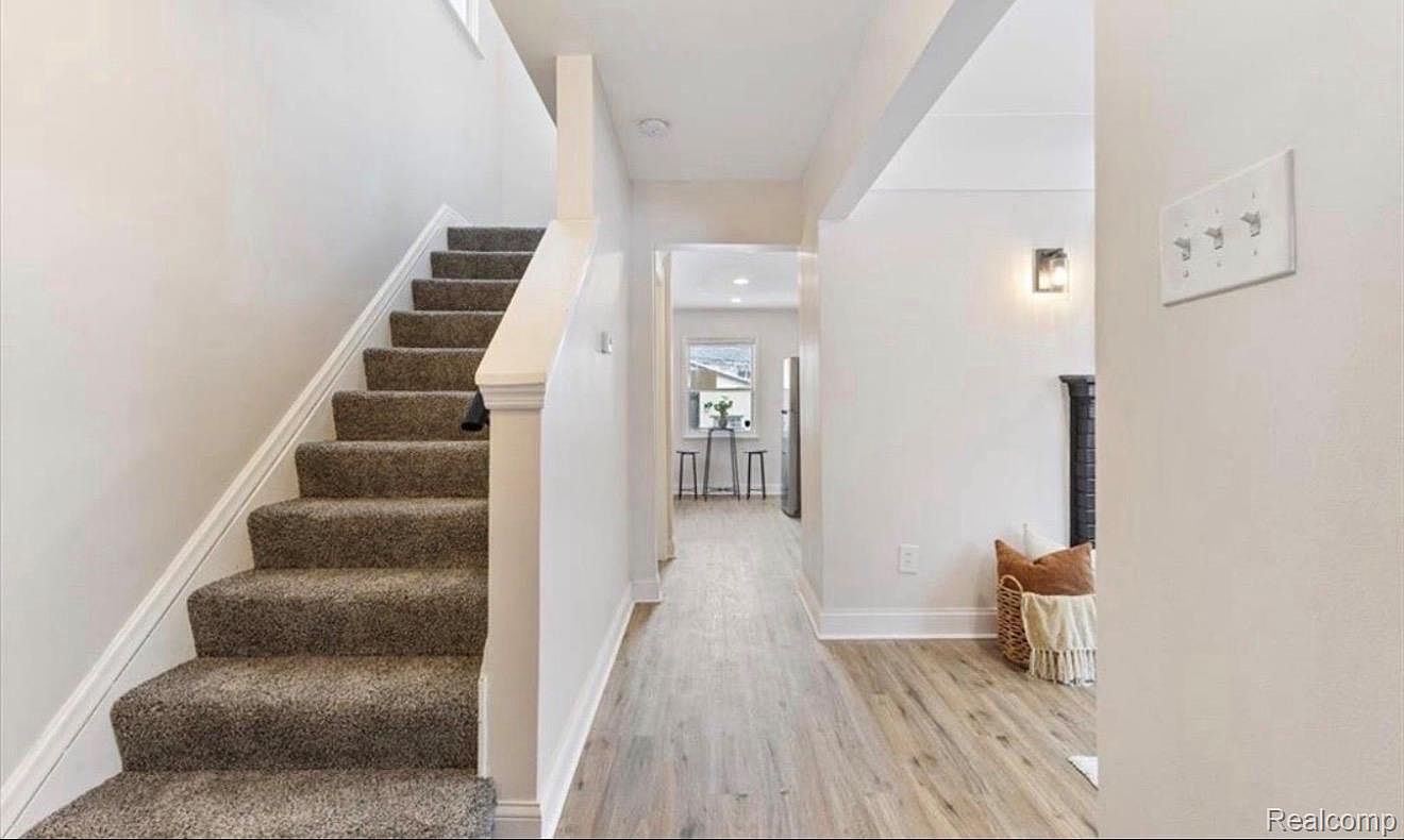 20007 Stotter St, photo 12