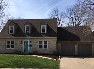 2220 17th St, Monroe, WI 53566