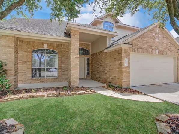 9611 Babbling Spring Ct, Tomball, TX 77375