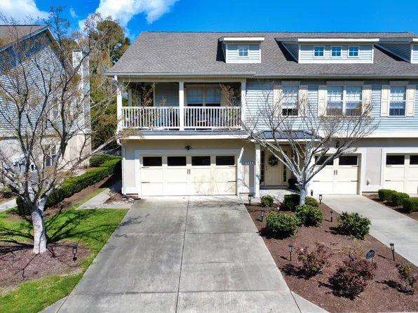 104 Knightbury Ct. #A, Murrells Inlet, SC 29576