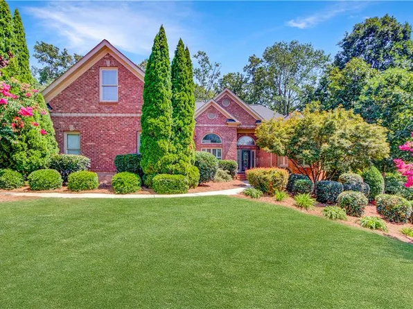 315 Fountainhead Dr, Jefferson, GA 30549